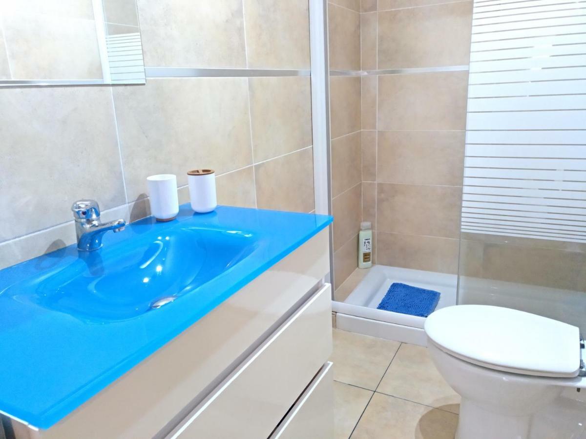 Apartamento Santa Cruz เลออน ภายนอก รูปภาพ